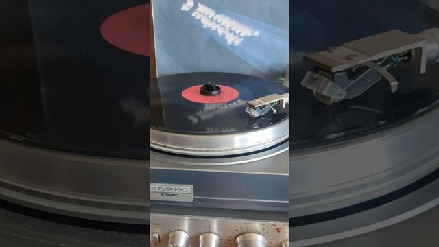 #винил #мелодия #группа Тяжёлый день #берегись жала 1988г. смотреть онлайн