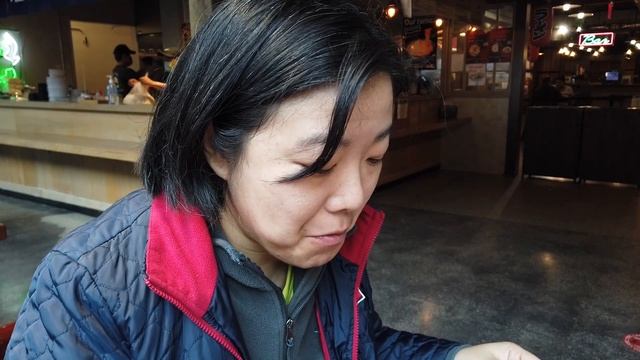 Japan Village | Setagaya Eating a LAVA Ramen | Brooklyn, New York | Industry City | Food Hall смотреть онлайн