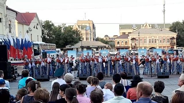 Оренбургский государственный академический русский народный хор. Видео  Виктор Поживин