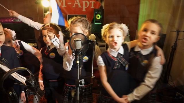 "Будущее за нами", 1Б класс смотреть онлайн