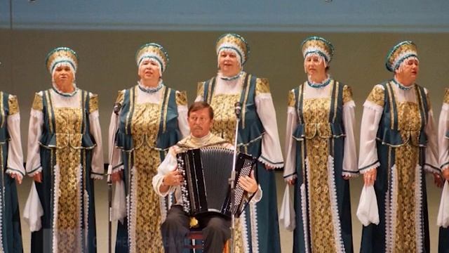 ОСЕННЕЕ ОЧАРОВАНИЕ смотреть онлайн