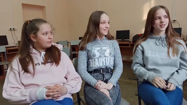 Групповое интервью смотреть онлайн