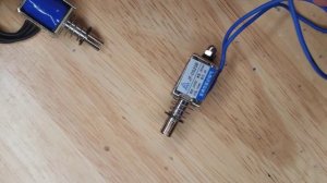 Then cửa điện tử JF-0520B 12V hoặc 24VDC 300mA, chiều dài then 10mm, lực kéo 4N