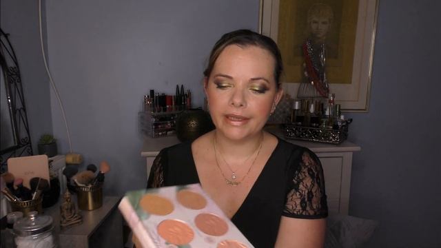 NOUVEAU RANGEMENT MAQUILLAGE: ROOM TOUR COIN MAKEUP + TRI PALETTES TEINT смотреть онлайн