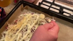 Мясо по французски из говядины с картошкой.