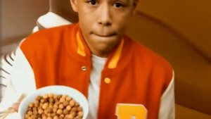 Lupo - Reese's Puffs Rap @lupogalaxy