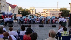 «Оренбургский Государственный Академический Русский Народный Хор» – «Оренбуржцы казаки»