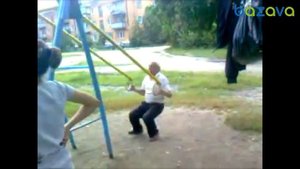 Самые нелепые падения в 2013 году, подборка