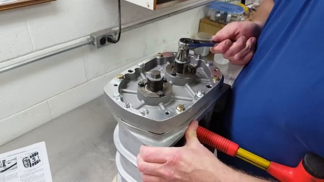 My 6-71 Blower rebuild, Part 14: Final assembly. смотреть онлайн