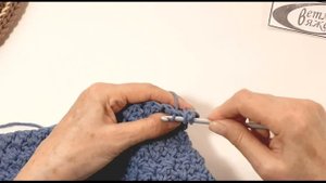 Интересная обвязка края полотна