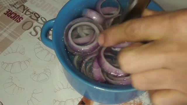 Шикарная СКУМБРИЯ! Маринад особенный ! МАЛОСОЛЬНАЯ СКУМБРИЯ просто и ВКУСНО! смотреть онлайн