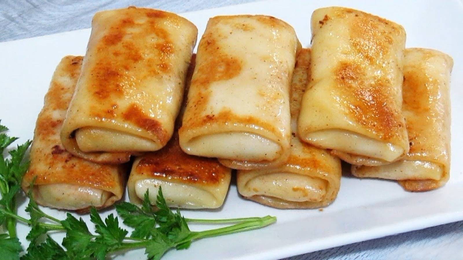 Нежные, тонкие. Очень вкусные блинчики с мясом на молоке. смотреть онлайн