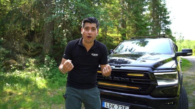 AMERICAN PICKUP TRUCK WITH SUPER COOL LED BAR - PRODUCT VLOG - STRANDS LIGHTING DIVISION смотреть онлайн
