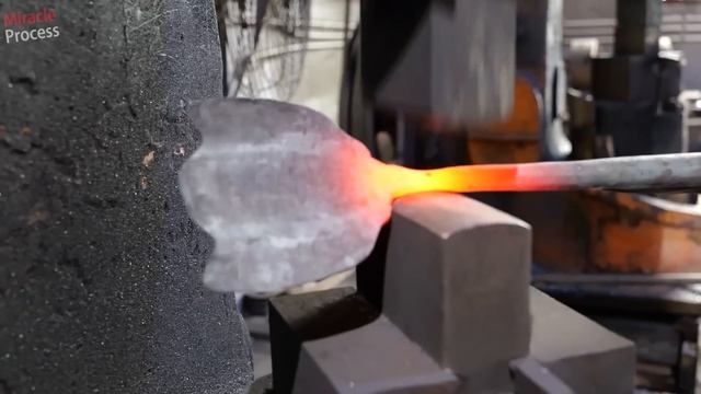How Chinese Craftsmen Handcraft a Kitchen Spatula