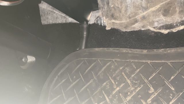 Вода в салоне гранта