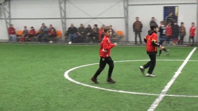 Юнитра (2007) 3:3 Квазар смотреть онлайн