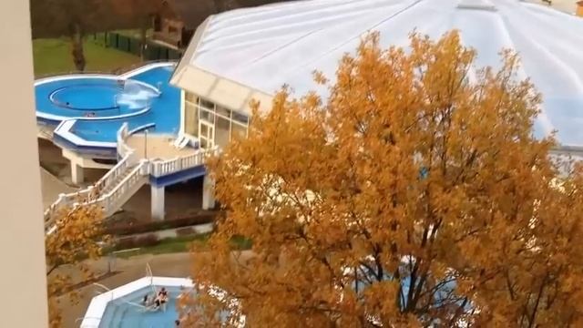 Blick auf die Weser-Therme Bad Karlshafen смотреть онлайн