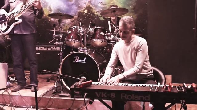 Max Khvostov & Co."Женщина приз" смотреть онлайн