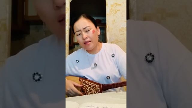 Наркенже Серікбаева. Терме. Наркенже халық әншісі