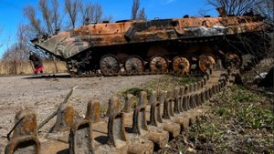 Удар "Искандера" по группе бронетехники ВСУ (Термаховка, 26.02.2022)