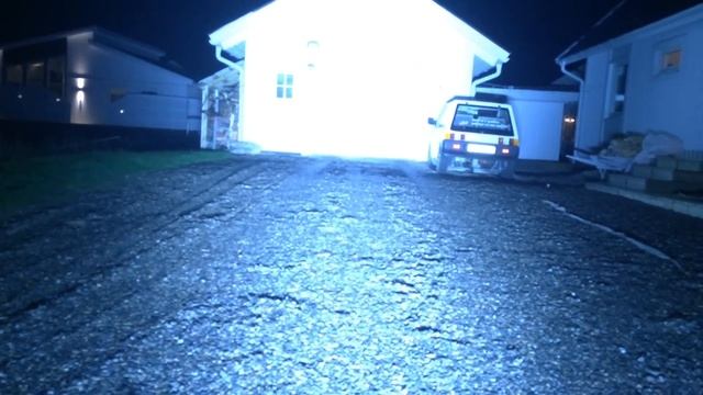 LED Bar Review: Cree 24x10W vs Osram 48x5W (240W) смотреть онлайн