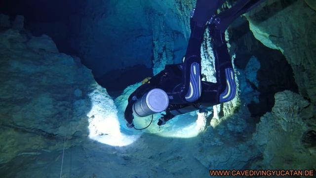 Höhlentauchen mit Herz смотреть онлайн