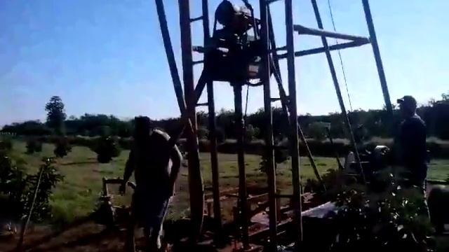 Poços Siqueira, Edson SANTELO 134 m смотреть онлайн