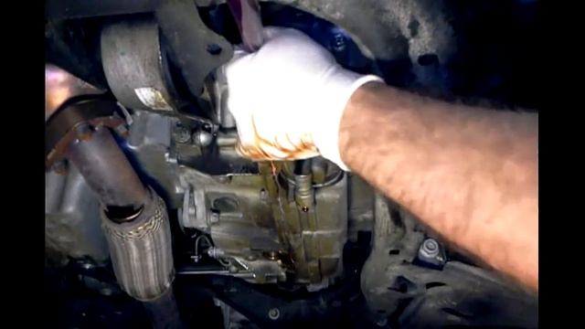 Saturn Astra Transmission Drain and Flush смотреть онлайн