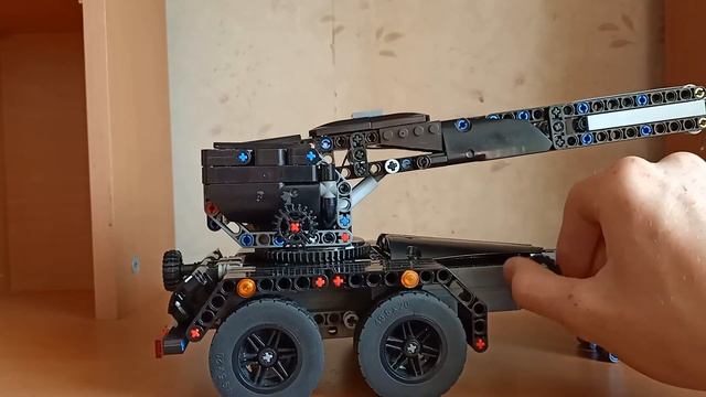Обзор модели Man Truck_Lego Technic_MOC смотреть онлайн