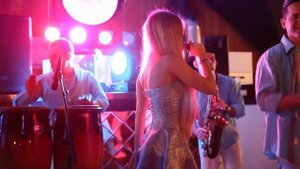 "Живой" звук. "Лайв", не студия!