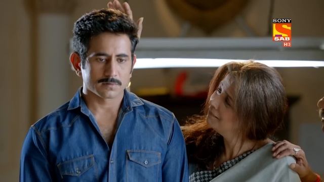 Haseena के साथ हुई Vikram की मुलाकात | Maddam Sir | Transgender смотреть онлайн