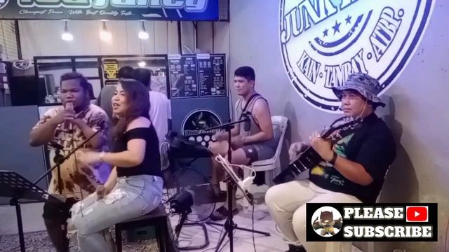 JUNKYARD FOODPARK | Jamming Live Gig Acoustic