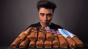 ASMR CANDY ICE CREAM BARS (SNICKERS, MARS, BOUNTY, TWIX) CHOCOLATE PARTY 리얼사운드 먹방 Eating Sounds