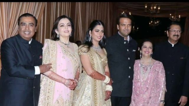 Isha Ambani wedding : Bollywood stars and politicians 
 নশ আমবনর বযর রসপশন