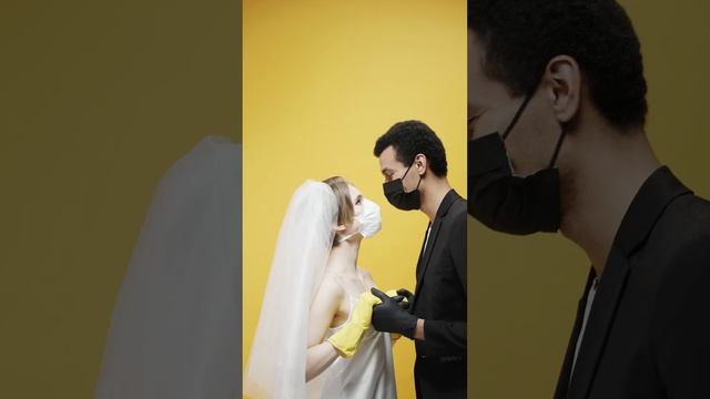 StockHolm Syndrome 😮 | Hostage falls in love with kidnapper💘 | #shortschallenge #shortvideo #love