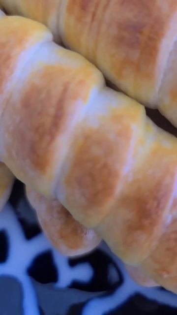 Сосиска в тесте #выпечка #shortsvideo #shorts #skibiditoilet #asmr #lifehacks #food #выпечка #самса