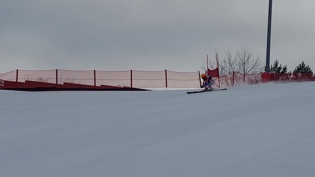 калуга соревы слалом - гигант верх #лыжи смотреть онлайн