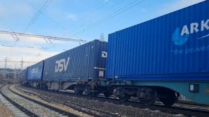 Rail Cargo Carrier с локомотив Siemens Vectron 80 6193 763 транзит през Шумен