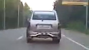 Погоня ГАИ за пьяным на Land Cruiser!