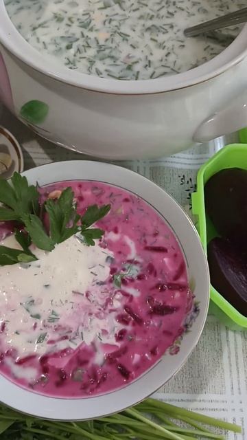 Окрошка🫙😋на кислом молоке со свеклой👀😋❤
