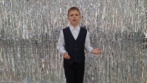 Алла Ахундова " Красивая девочка " 
Исполняет: Гамбург Владислав.