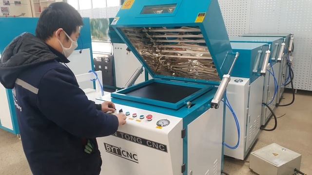 small vacuum forming machine BSX 600 Brick mould forming concrete mould, from BYTCNC China смотреть онлайн