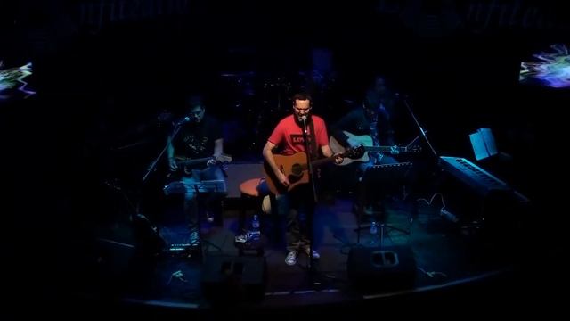 Fernando La Torre playing drums with Jano Roca (Capitan) смотреть онлайн