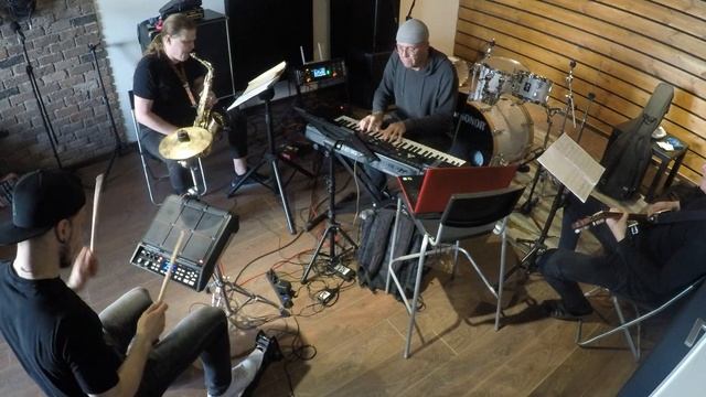 Like a virgin - GIG version смотреть онлайн