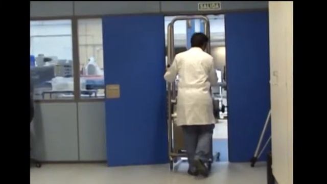 Electromanual Stacker Roll Drum Rotator ULMA Inoxtruck смотреть онлайн