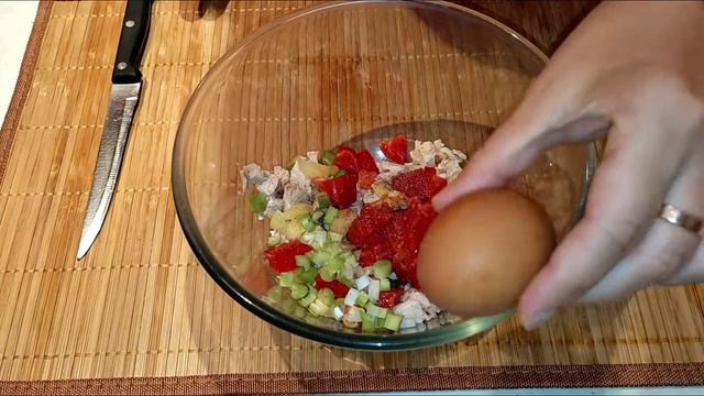 Необычная яичница. Омлет с овощами