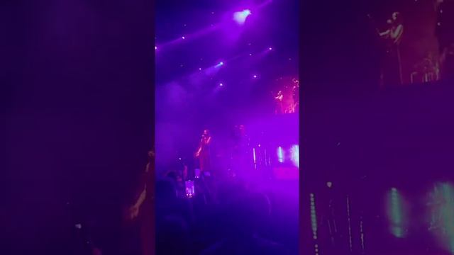 Мальбэк и Сюзанна- Равнодушие Москва Live 31.03.2019