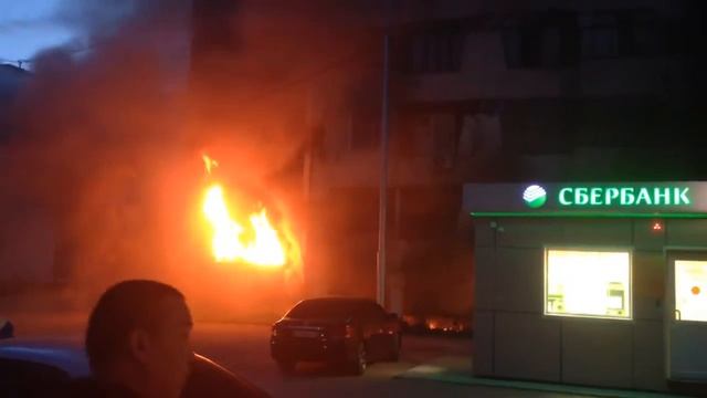 Пожар 13 корпуса, 202 микрорайон. Якутск. смотреть онлайн