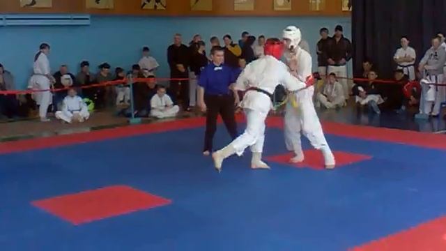 Улаков Ислам выиграл . бой за выход в финал смотреть онлайн