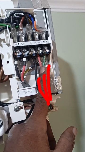 Split Inverter AC Indoor To Outdoor Wiring Connection, #inverterac #acwiring #acrepair #shortsfeed